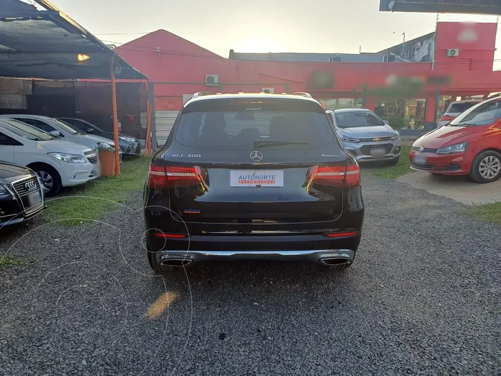 Mercedes Clase Glc Glc 300  4Matic Amg Line 2018 - foto 5
