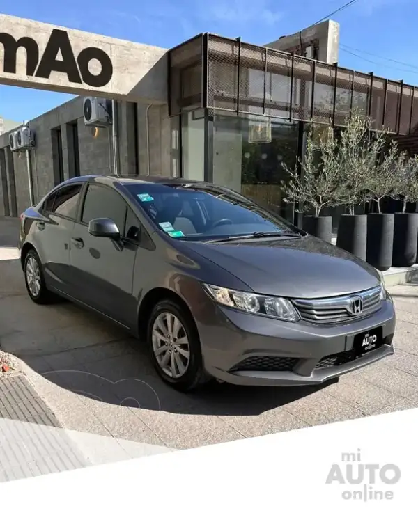 Honda Civic 1.8 Lxs Aut (1799 Cc) 2014 - foto 1