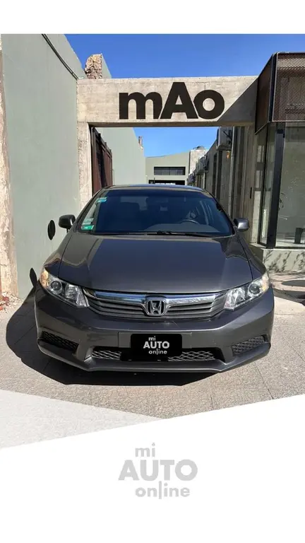 Honda Civic 1.8 Lxs Aut (1799 Cc) 2014 - foto 4
