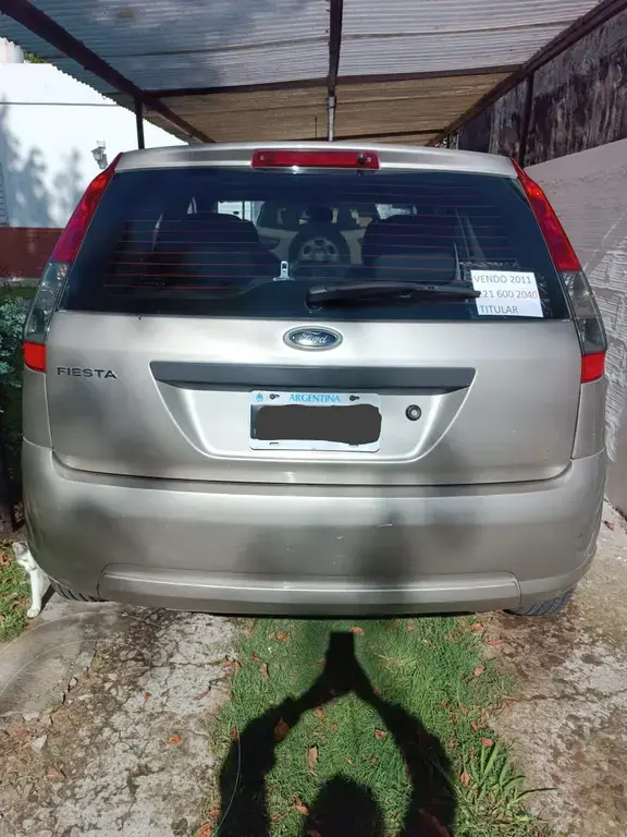 Ford Fiesta Max One Ambiente (1598 Cc) 2011 - foto 3