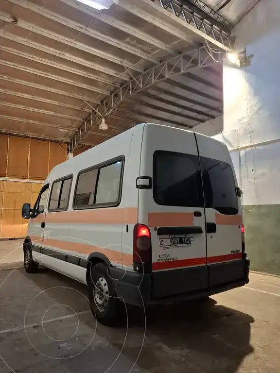 Renault Master Furgón L2H2  2009 - foto 4