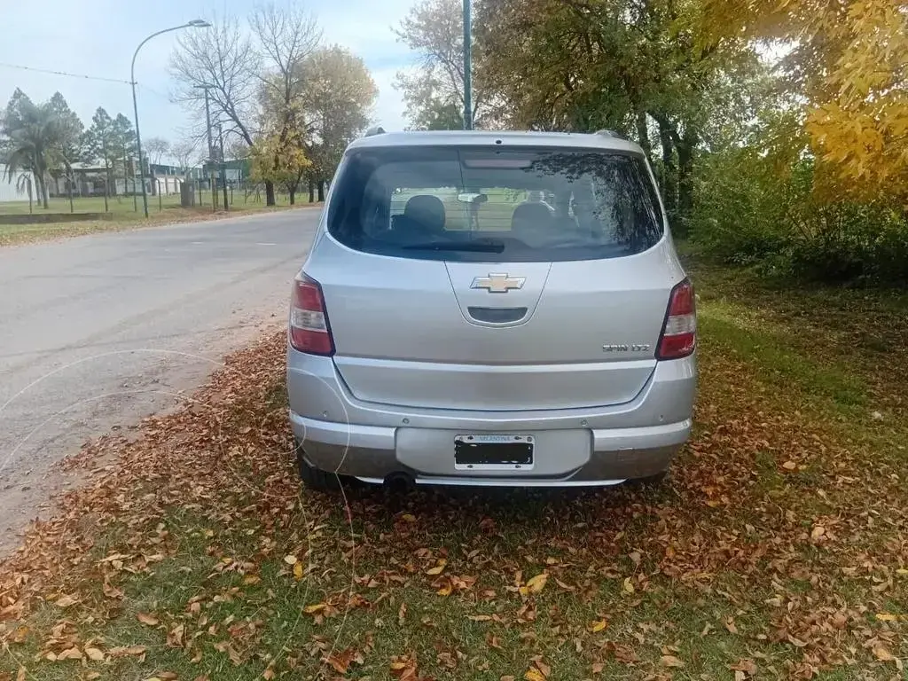 Chevrolet Spin Ltz 1.3 5 Pas Tdi (1248 Cc) 2013 - foto 3