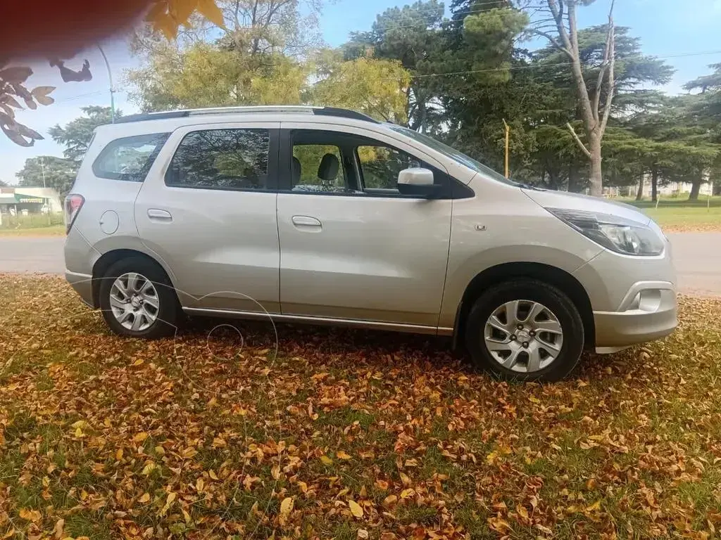 Chevrolet Spin Ltz 1.3 5 Pas Tdi (1248 Cc) 2013 - foto 4