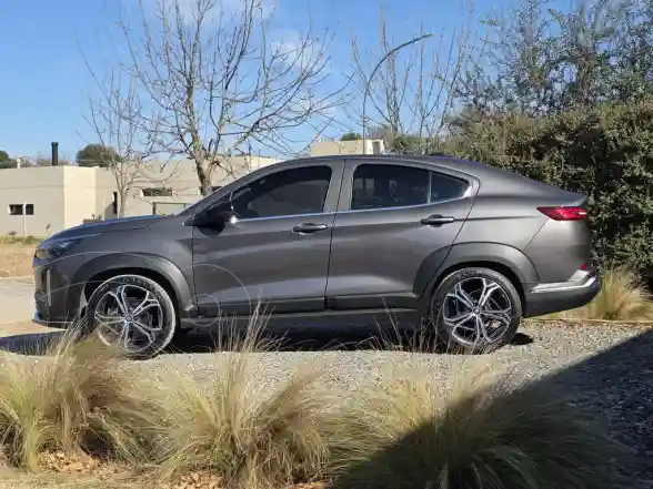Fiat Fastback Turbo 270  2025 - foto 2