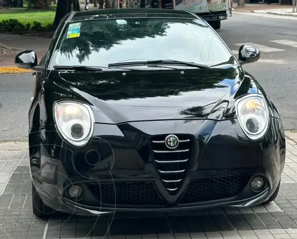 Alfa Romeo 2011 - foto 1