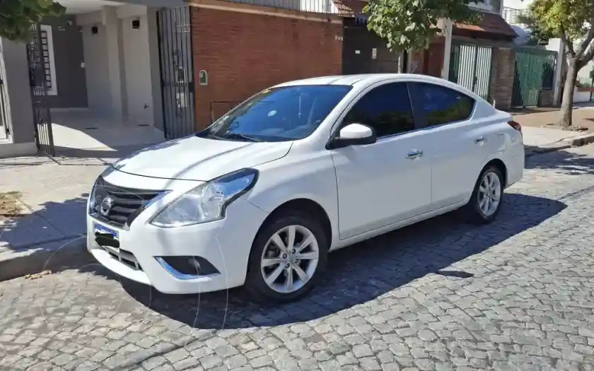 Nissan Versa Advance  2017 - foto 3