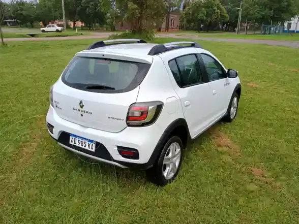Renault Sandero Stepway 1.6 Expression  2020 - foto 4