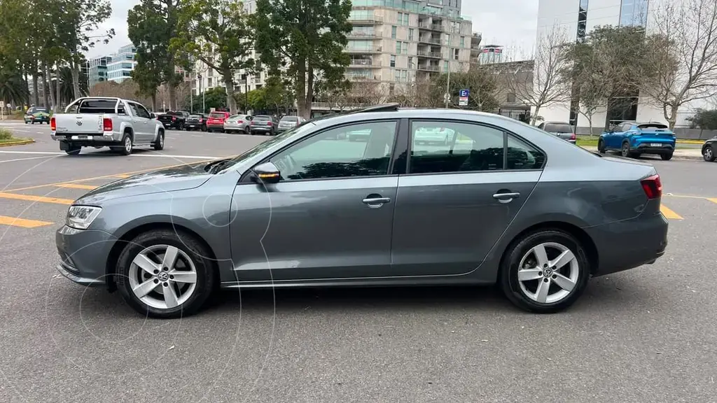 Volkswagen Vento 1.4 Tsi Comfortline (1395 Cc) 2018 - foto 2