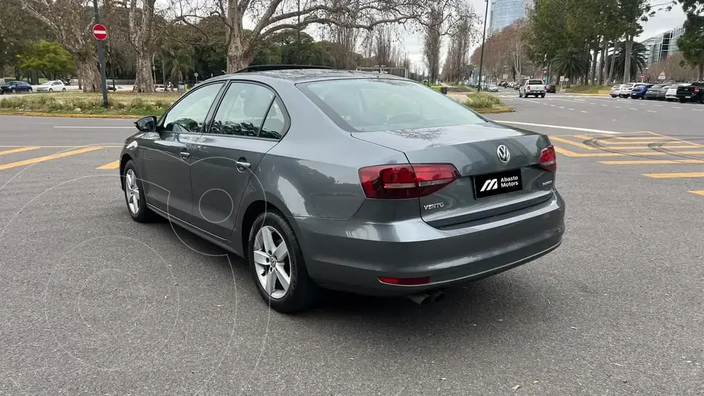 Volkswagen Vento 1.4 Tsi Comfortline (1395 Cc) 2018 - foto 3