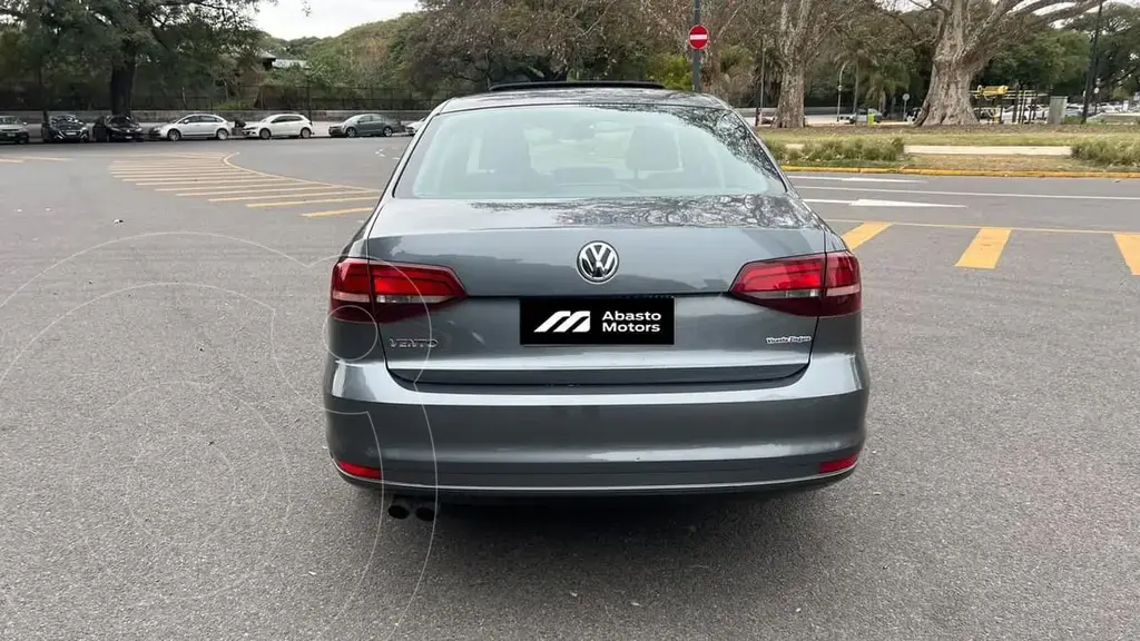 Volkswagen Vento 1.4 Tsi Comfortline (1395 Cc) 2018 - foto 4