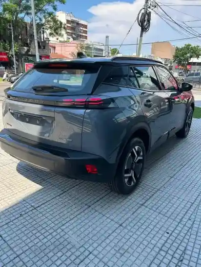 Peugeot 2008 Gt T200  2026 - foto 2