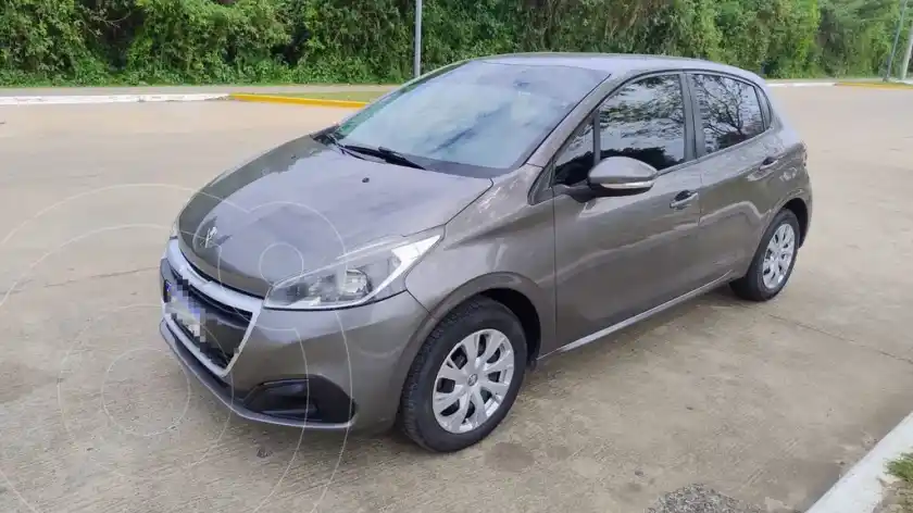 Peugeot 208 Active 1.5  2017 - foto 2