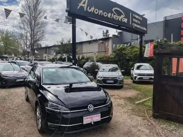 Volkswagen Golf Golf Vii 1.4 Tsi Comfortline  2018 - foto 1