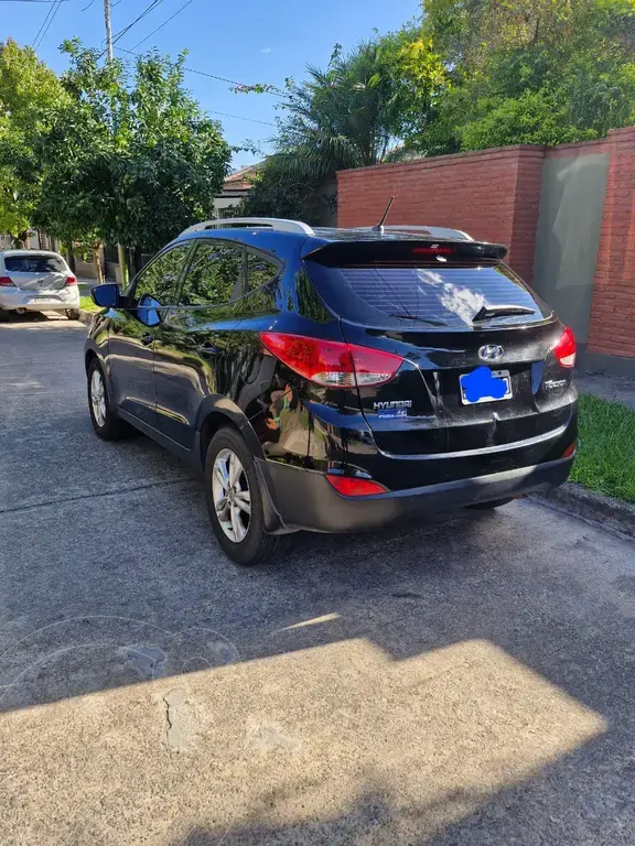 Hyundai Tucson 4X2 2.0 (1999 Cc) 2011 - foto 2