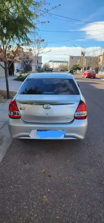 Toyota Etios Sedán Xls  2021 - foto 2