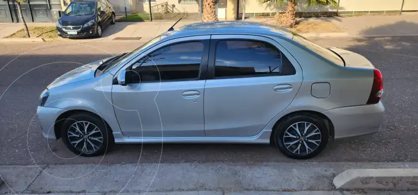 Toyota Etios Sedán Xls  2021 - foto 4