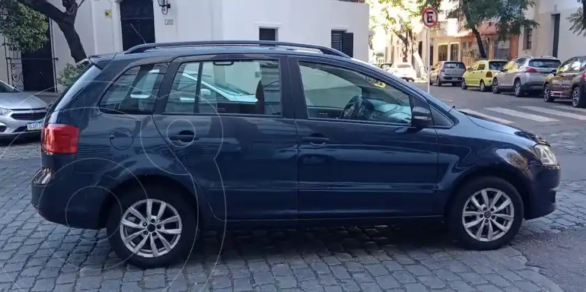 Volkswagen Suran 1.6 Highline  2014 - foto 4