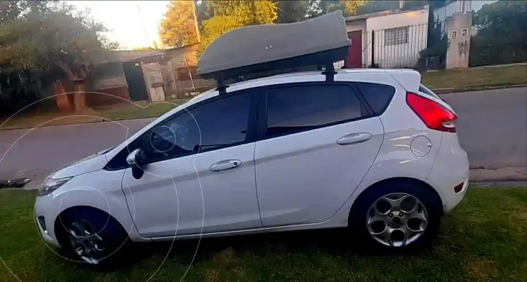 Ford Fiesta Kinetic Titanium  2012 - foto 3