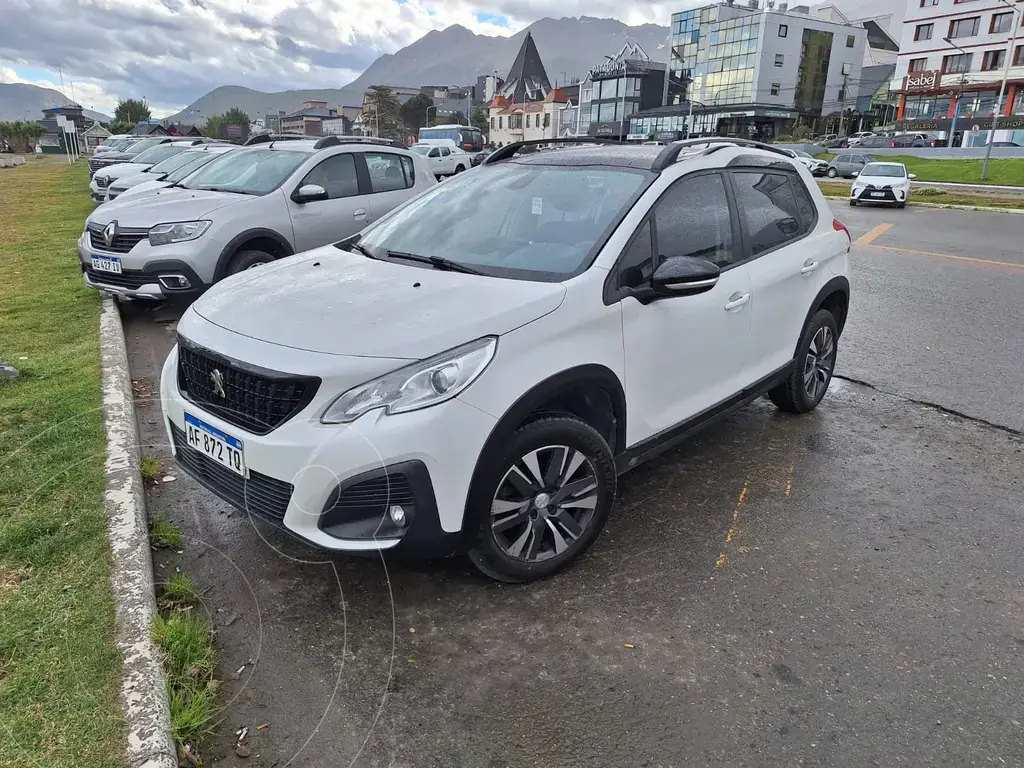 Peugeot 2008 Sport Thp Aut (1598 Cc) 2023 - foto 2