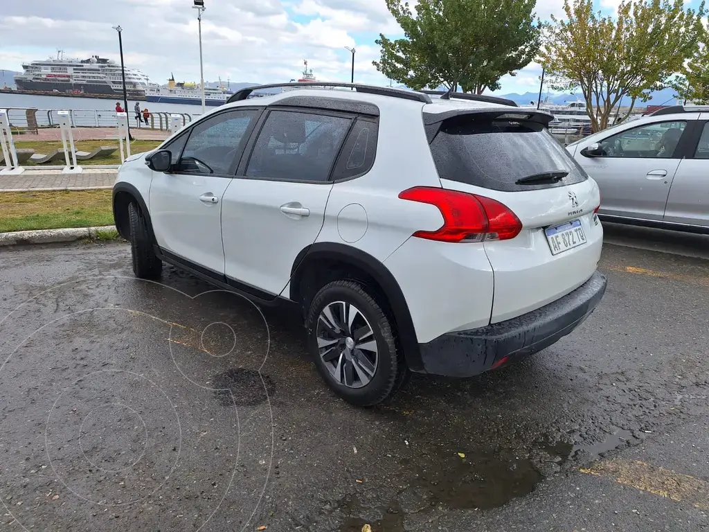 Peugeot 2008 Sport Thp Aut (1598 Cc) 2023 - foto 5