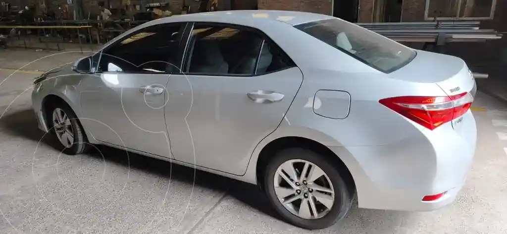 Toyota Corolla 1.8 Xei Pack Aut 2016-2017  2016 - foto 3
