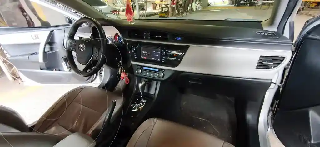 Toyota Corolla 1.8 Xei Pack Aut 2016-2017  2016 - foto 4