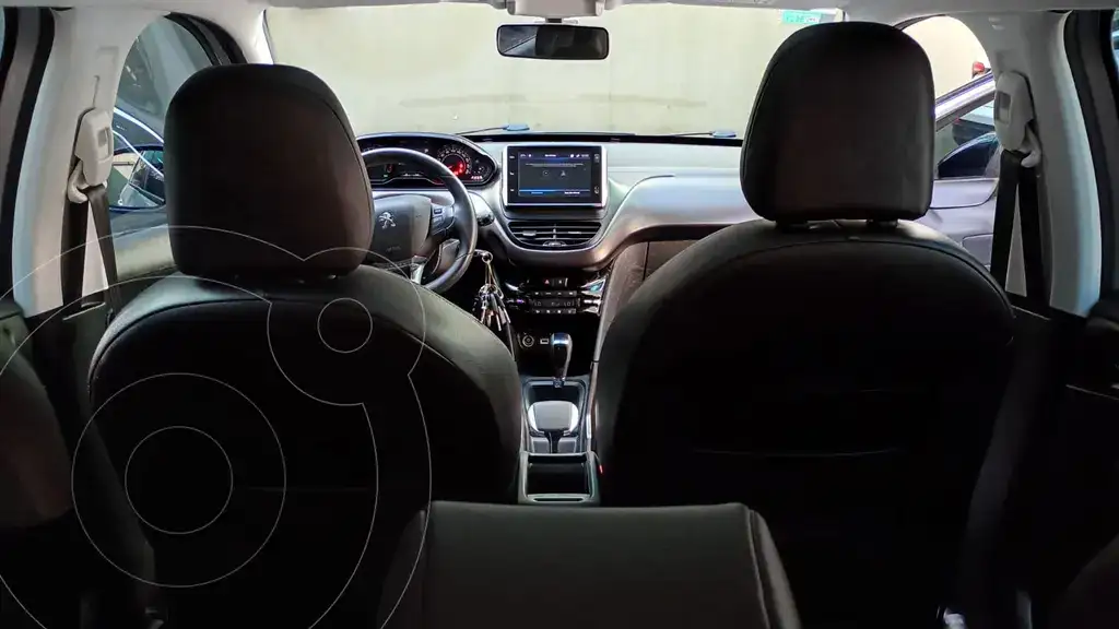 Peugeot 2008 Feline Tiptronic  2022 - foto 4