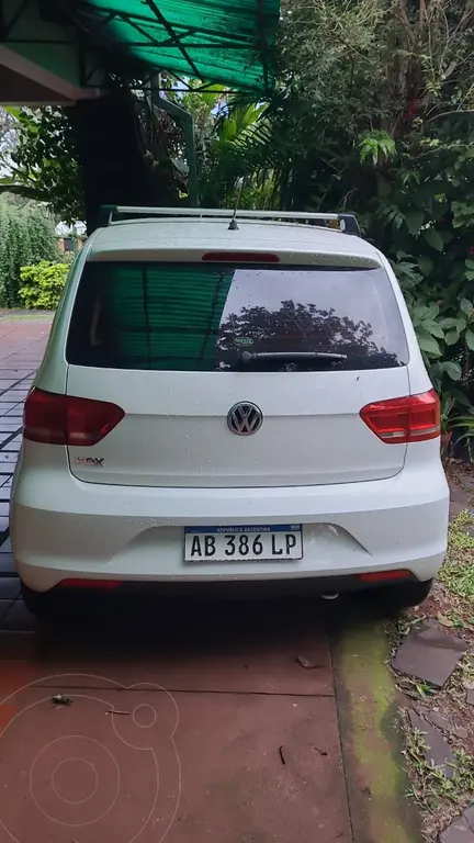 Volkswagen Fox 5P Trendline (1598 Cc) 2017 - foto 3