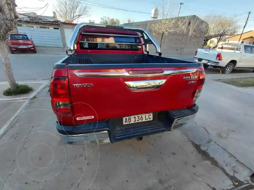 Toyota Hilux 4X4 Cabina Doble Srx 2.8 Tdi  2017 - foto 4