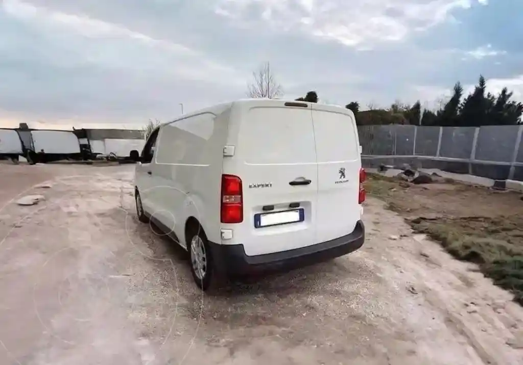 Peugeot Expert Furgón 1.6 Hdi Premium  2022 - foto 3