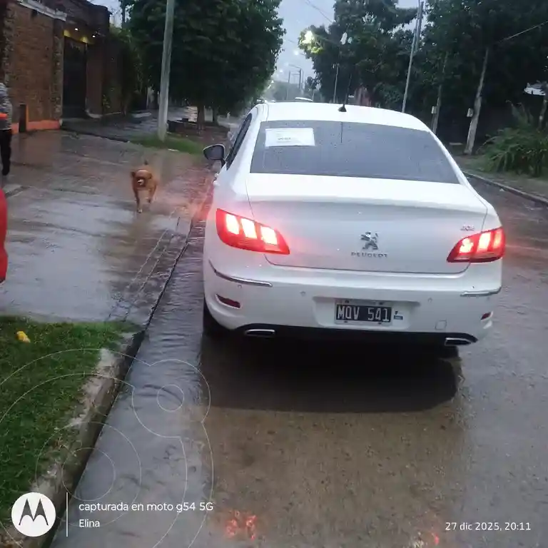Peugeot 408 Allure Nav  2013 - foto 2