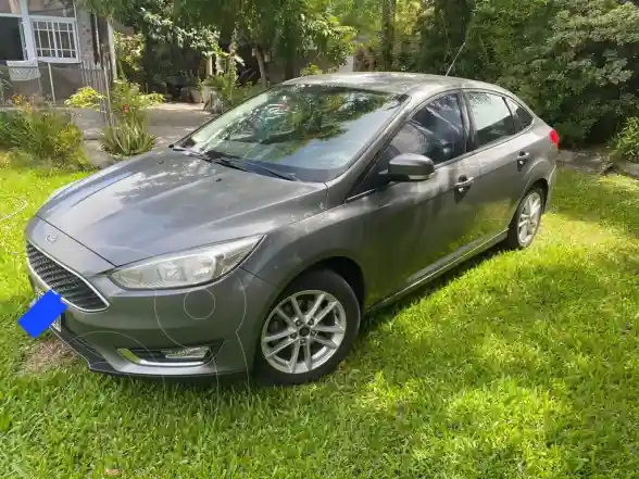 Ford Focus 5P 2.0L Se  2016 - foto 2