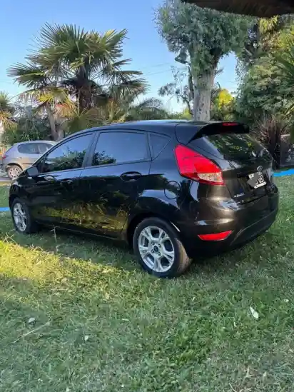Ford Fiesta Kinetic S Plus  2014 - foto 5