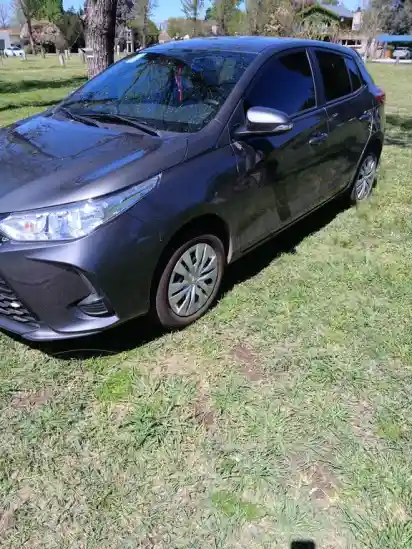 Toyota Yaris 1.5 Xs Cvt  2025 - foto 3
