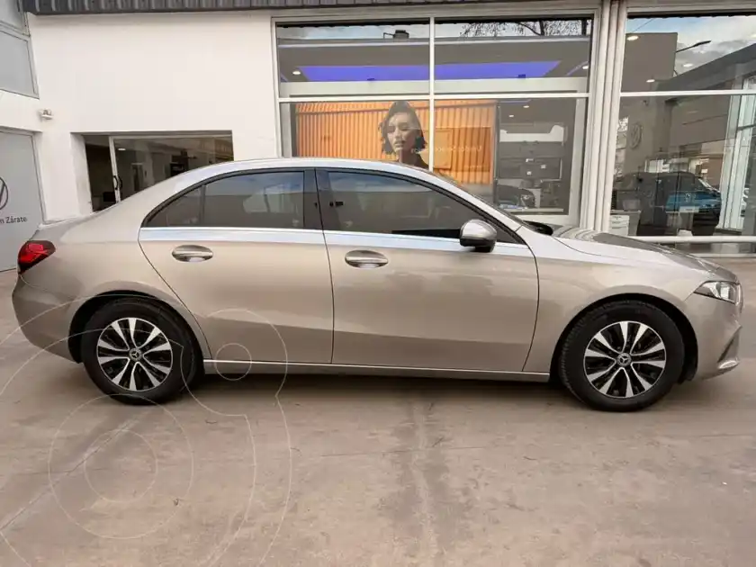 Mercedes-Benz Clase A Sedán 200 Style Aut Sedán  2020 - foto 3