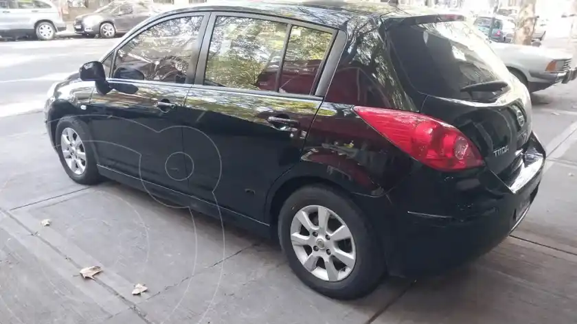 Nissan Tiida Tekna  2010 - foto 3