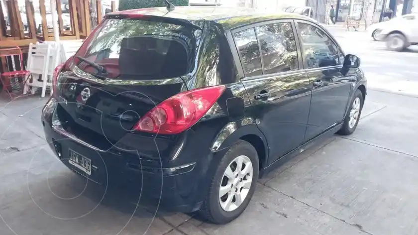 Nissan Tiida Tekna  2010 - foto 5
