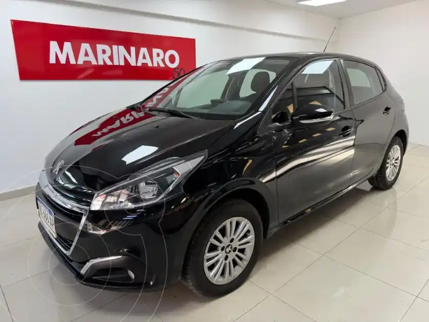 Peugeot 208 Allure 1.6  2018 - foto 1