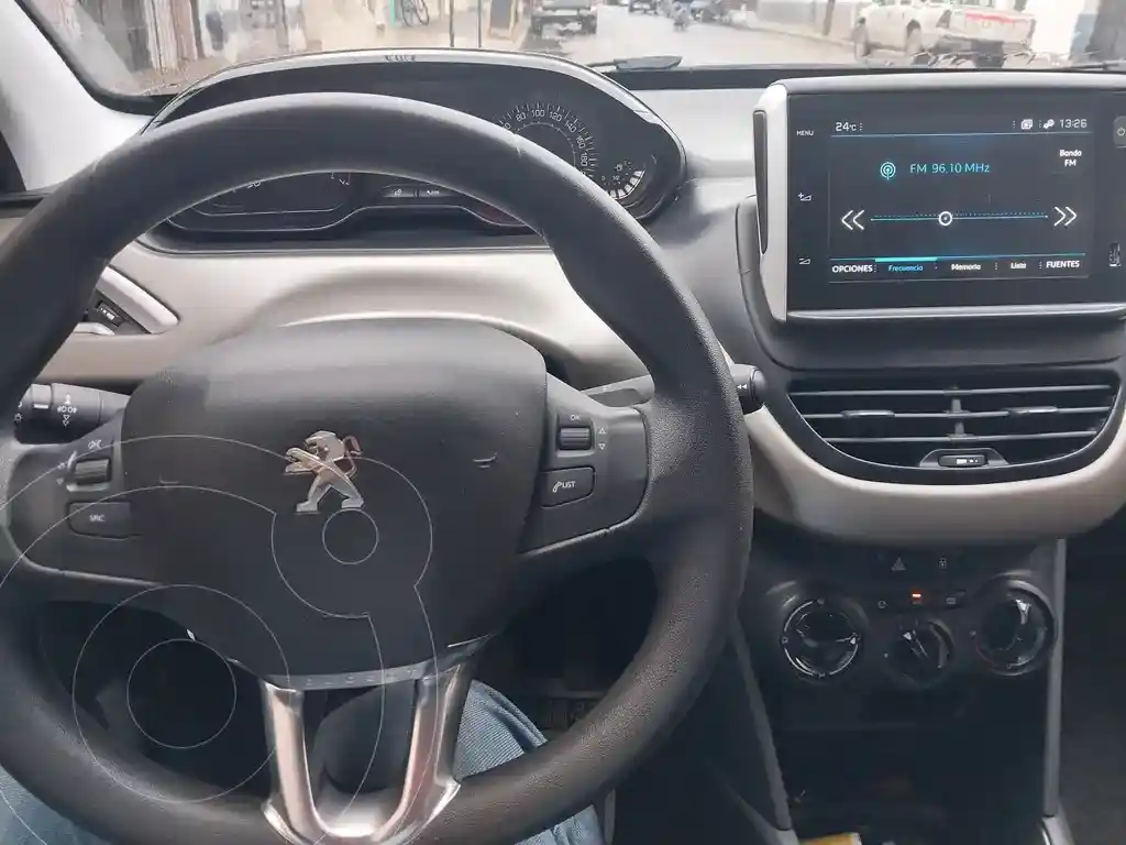 Peugeot 2008 Allure  2021 - foto 4