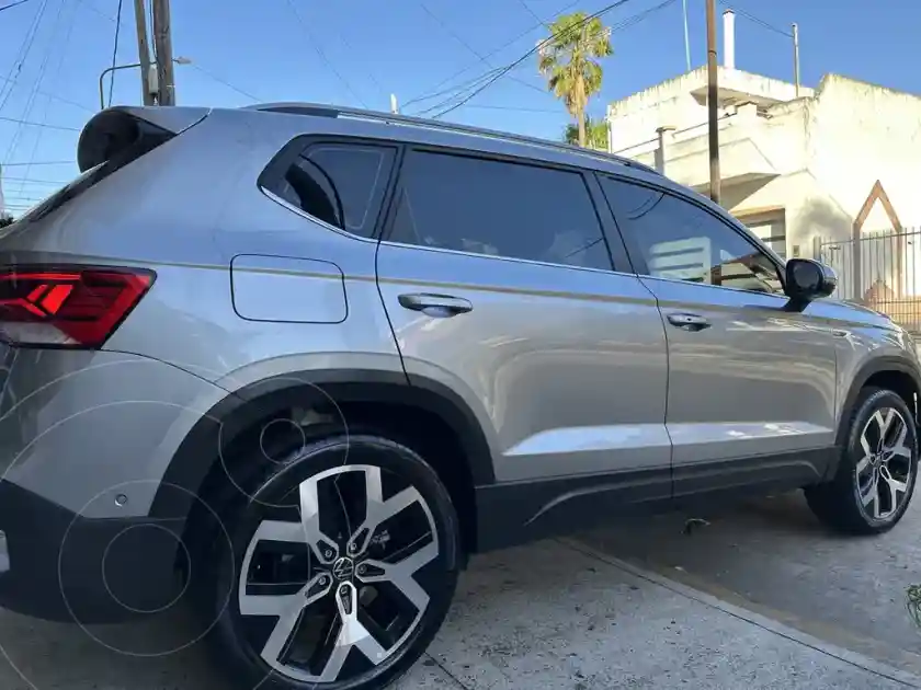 Volkswagen Taos Highline Aut  2024 - foto 4