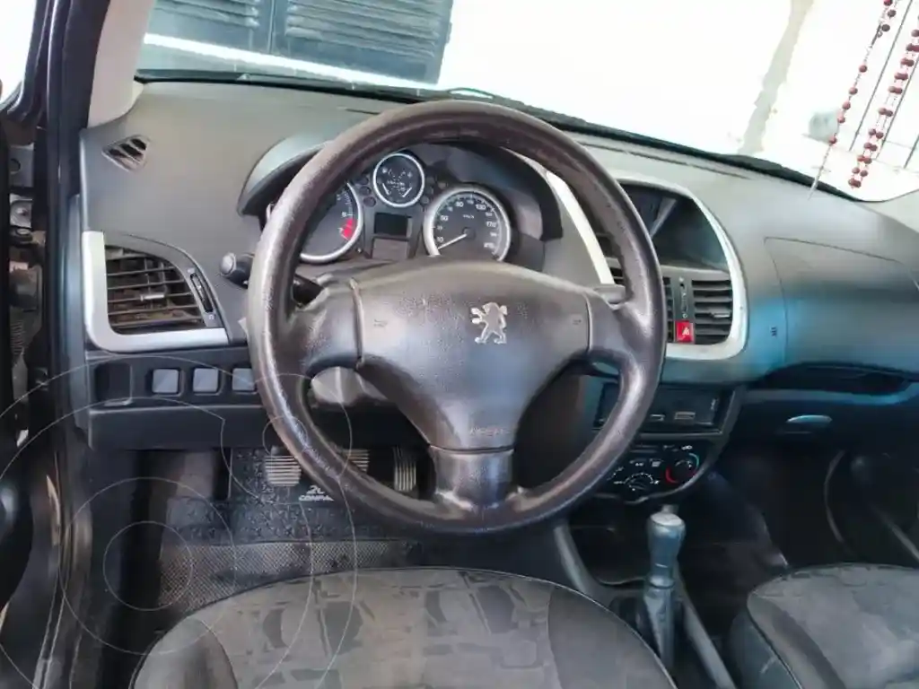 Peugeot 207 Compact 1.4 Xs 5P  2011 - foto 5