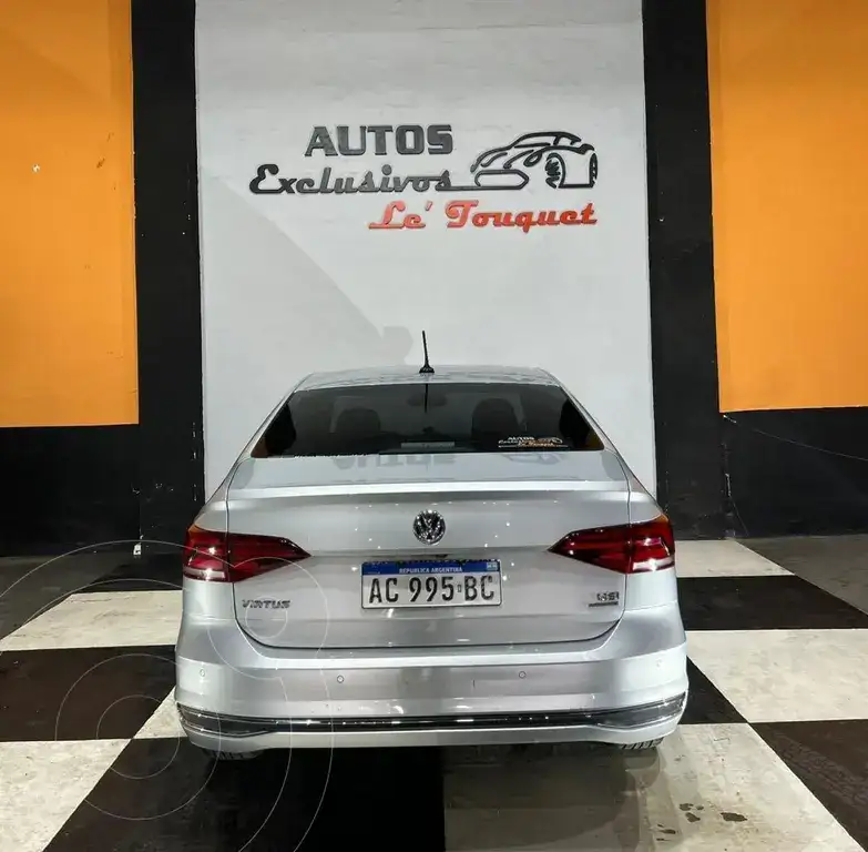 Volkswagen Virtus Highline 1.6 Aut  2018 - foto 3
