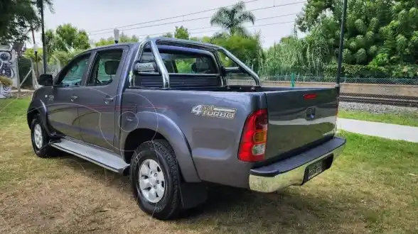 Toyota Hilux 3.0 4X4 Srv Tdi Dc  2008 - foto 5