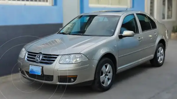 Volkswagen Bora 2.0 Trendline (1984 Cc) 2009 - foto 1