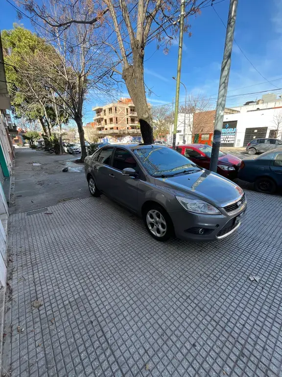 Ford Focus Exe Ghia 1.8L Tdci (1800 Cc) 2012 - foto 2