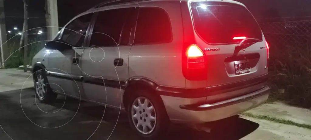 Chevrolet Zafira Gl  2004 - foto 2