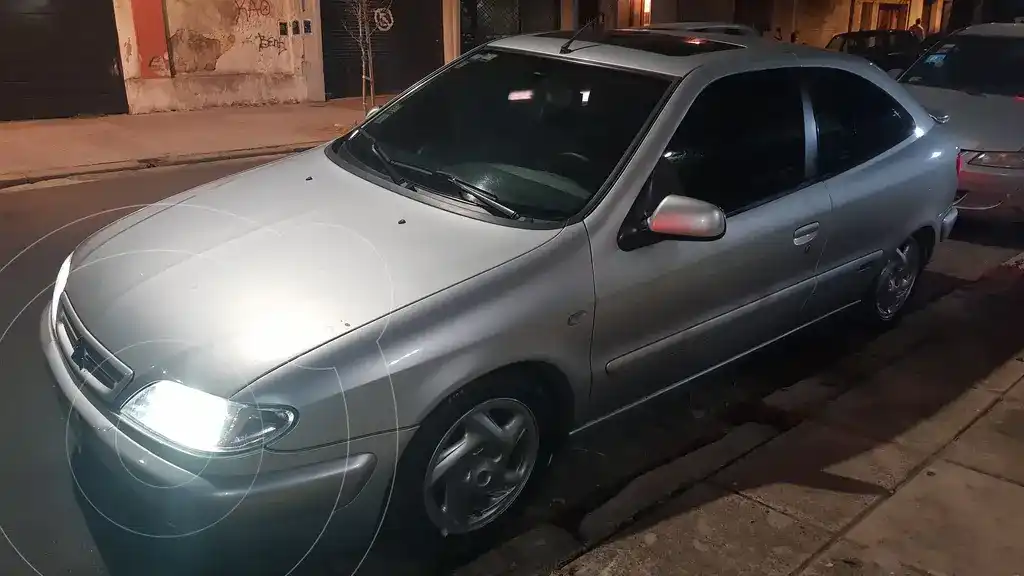 Citroën Xsara 2.0 Coupé  1999 - foto 2