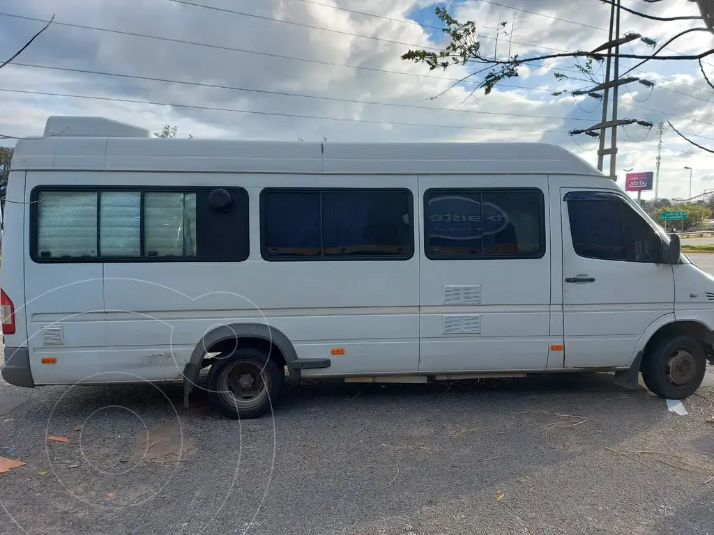 Mercedes Sprinter Furgón 413 4025 V2 (2148 Cc) 2008 - foto 2