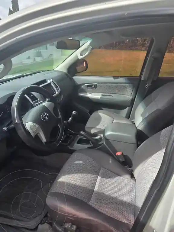 Toyota Hilux 3.0 4X4 Srv Tdi Dc  2013 - foto 5