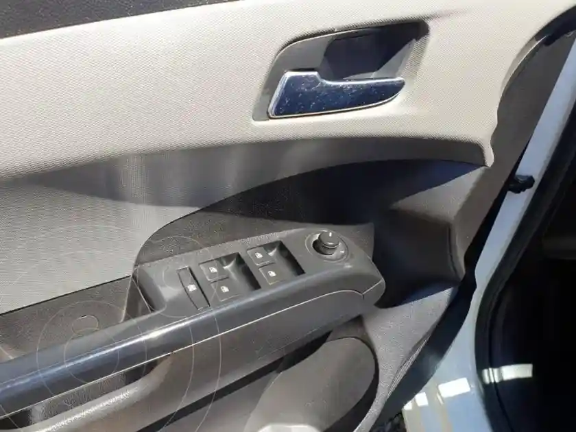 Chevrolet Sonic Sedán Ltz  2017 - foto 5